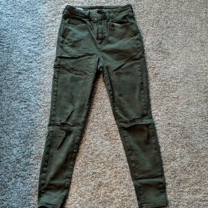 AE Camo Super Hi Rise Jegging | Size 4